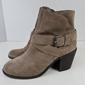 BCBGeneration Beige Tan Genuine Leather Suede Heeled Boots Booties